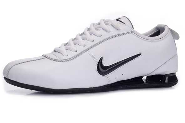 nike shox marque
